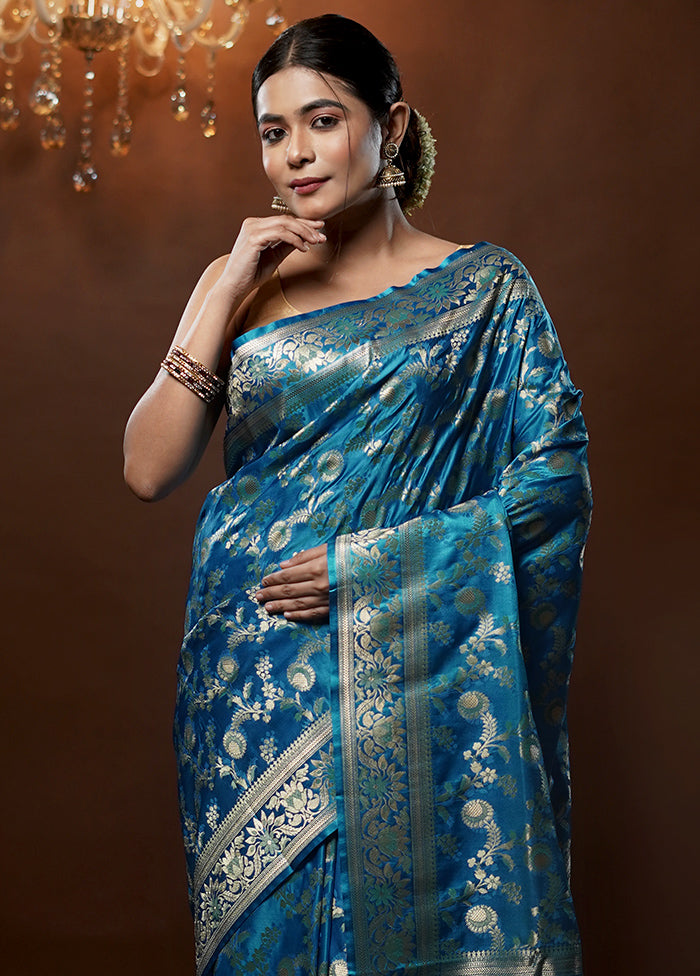 Blue Tanchoi Silk Saree With Blouse Piece