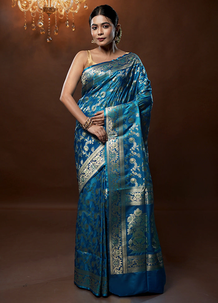 Blue Tanchoi Silk Saree With Blouse Piece