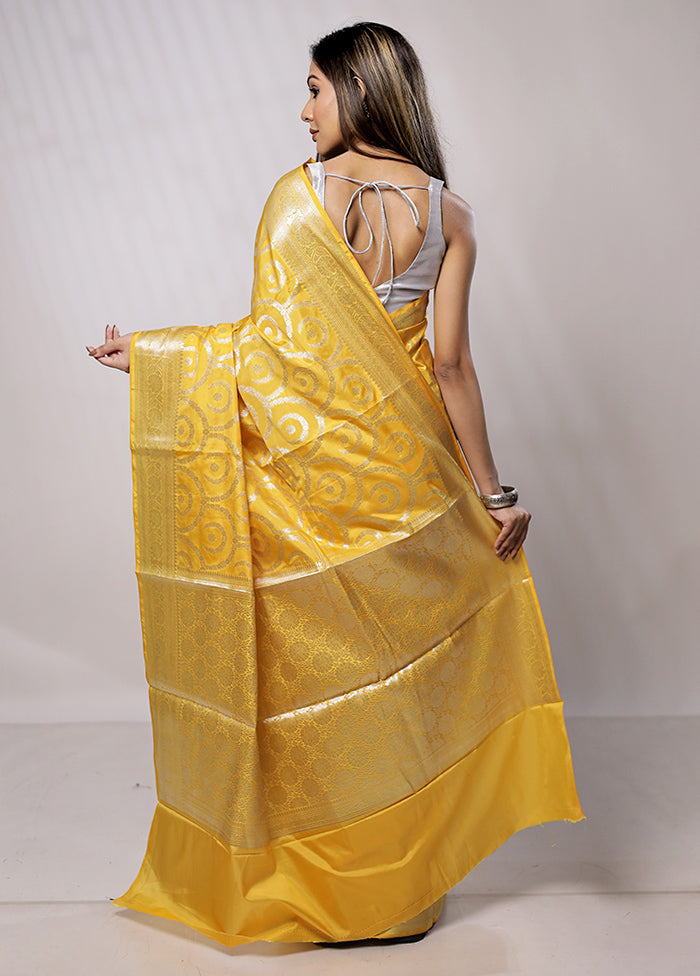 Yellow Kora Silk Saree With Blouse Piece