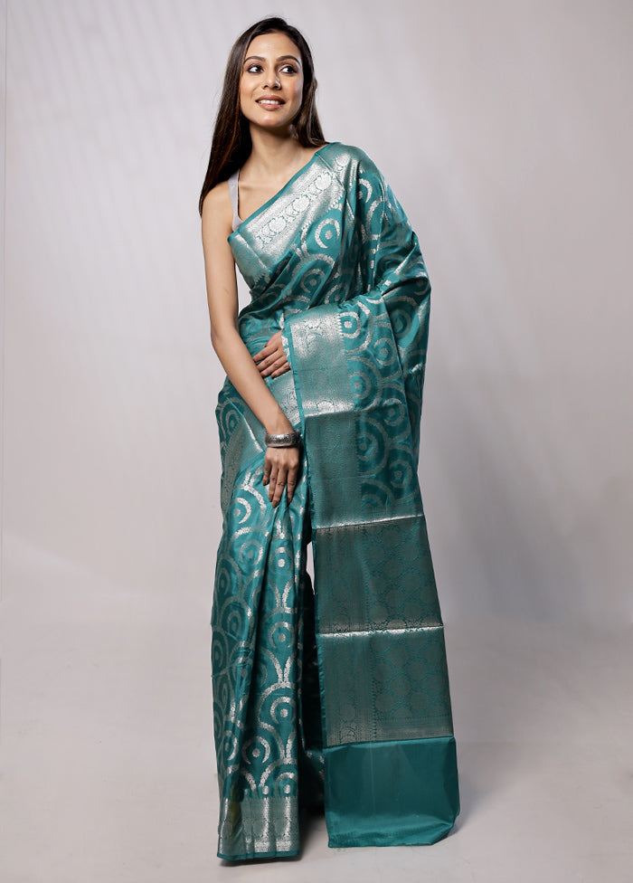 Green Kora Silk Saree With Blouse Piece