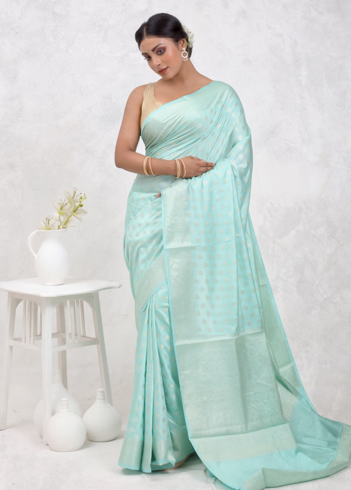 Green Pure Cotton Saree With Blouse Piece