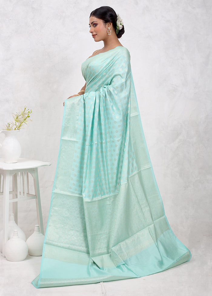 Green Pure Cotton Saree With Blouse Piece