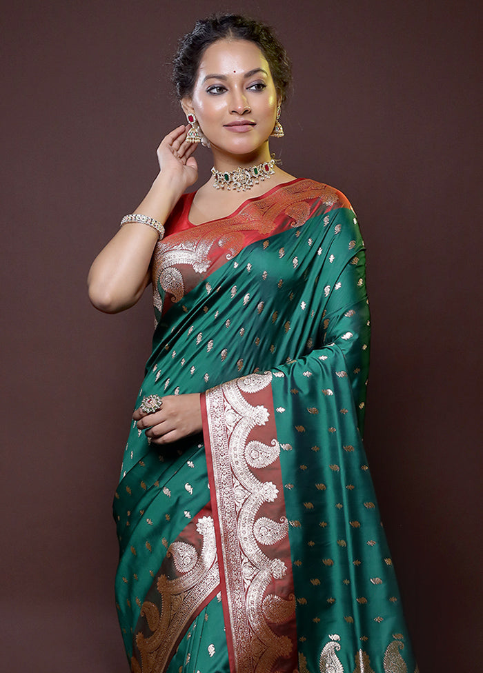 Green Banarasi Silk Saree With Blouse Piece