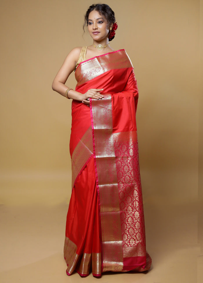 Red Kanjivaram Silk Saree With Blouse Piece