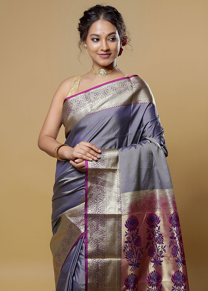 Grey Kanjivaram Silk Saree With Blouse Piece