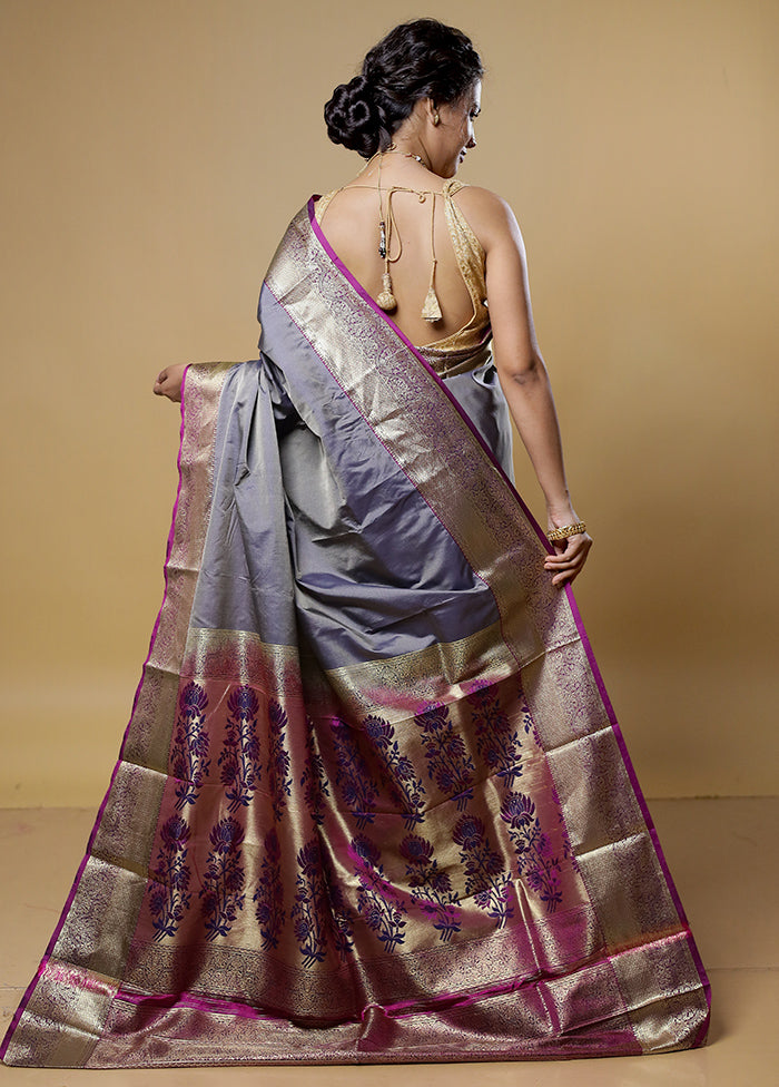 Grey Kanjivaram Silk Saree With Blouse Piece