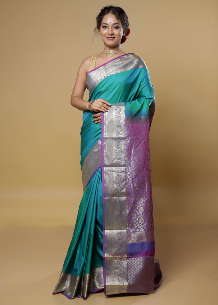 Green Kanjivaram Silk Saree With Blouse Piece