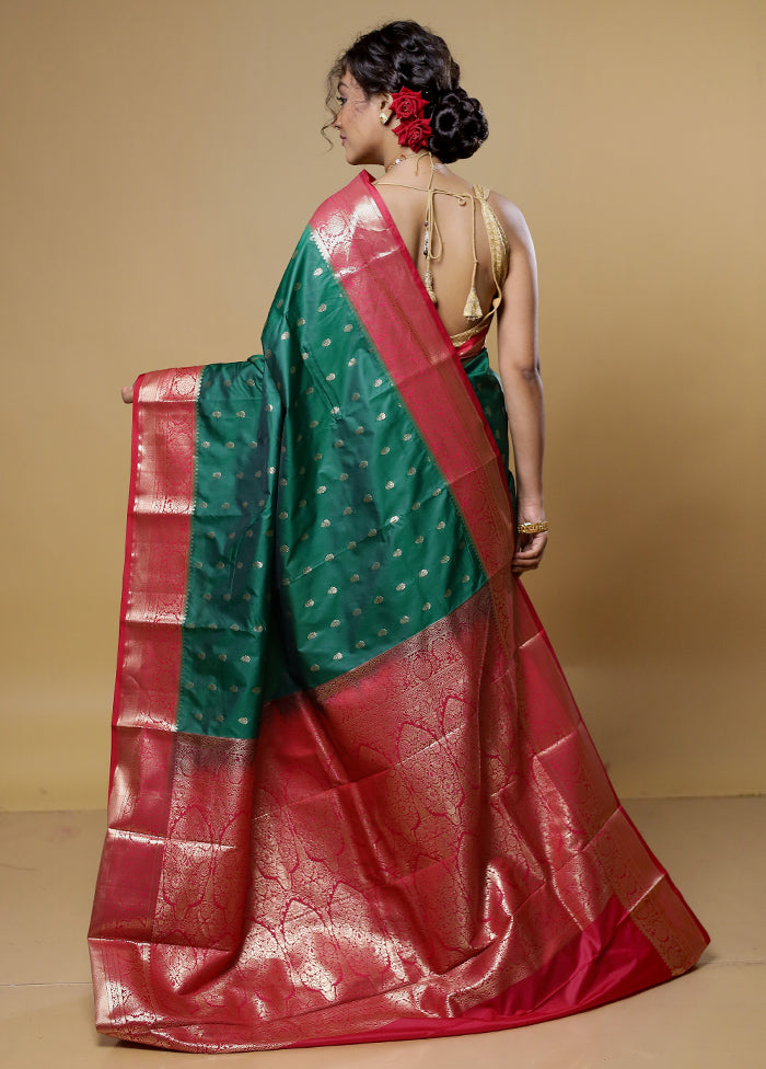 Green Kanjivaram Silk Saree With Blouse Piece