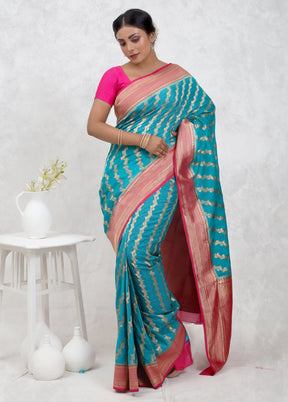 Blue Georgette Saree With Blouse Piece