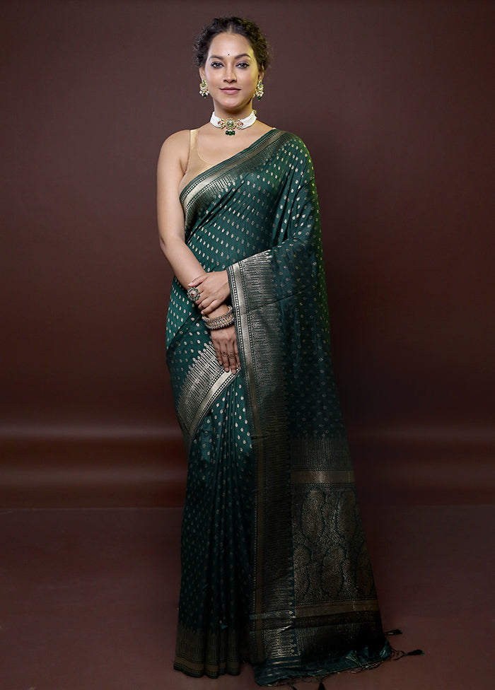 Green Dupion Silk Saree With Blouse Piece