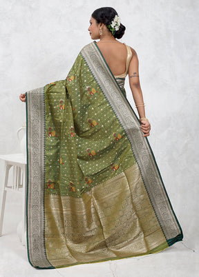 Green Dupion Silk Saree With Blouse Piece