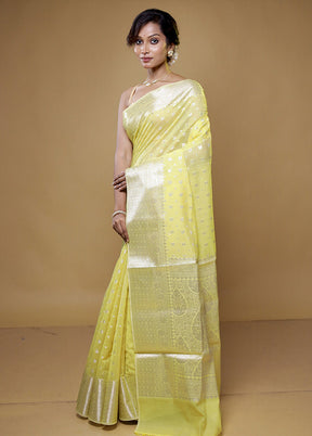 Yellow Kora Silk Saree With Blouse Piece