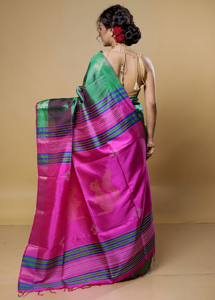 Green Kalakethra Kanjivaram Silk Saree With Blouse Piece