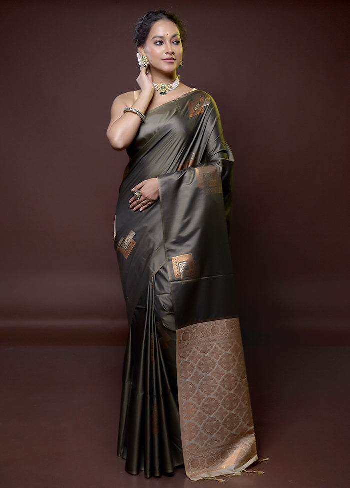 Grey Dupion Silk Saree With Blouse Piece