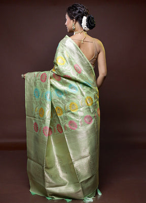 Green Cotton Saree With Blouse Piece