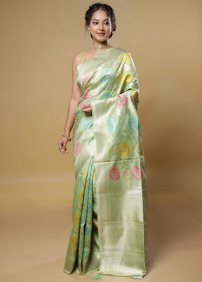 Green Cotton Saree With Blouse Piece