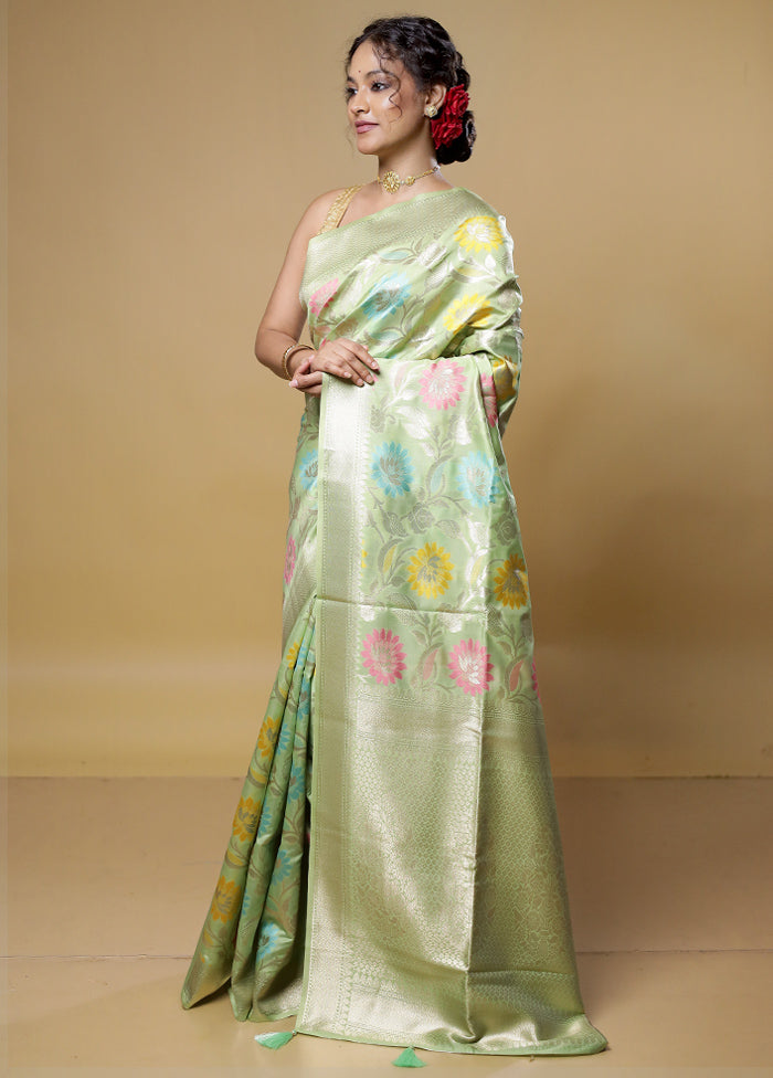 Green Cotton Saree With Blouse Piece