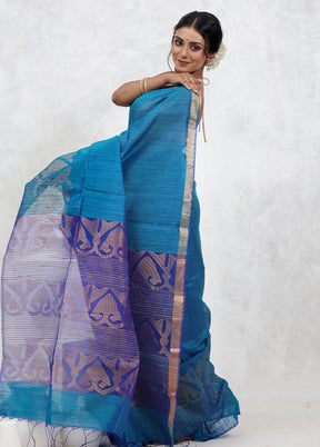 Blue Matka Pure Silk Saree With Blouse Piece