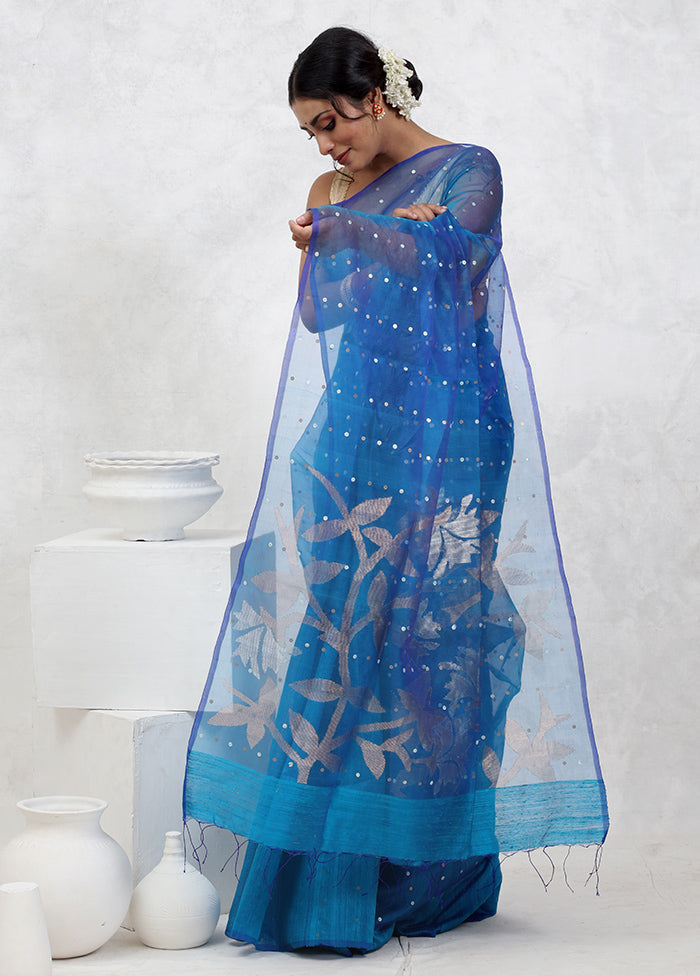 Blue Matka Pure Silk Saree With Blouse Piece