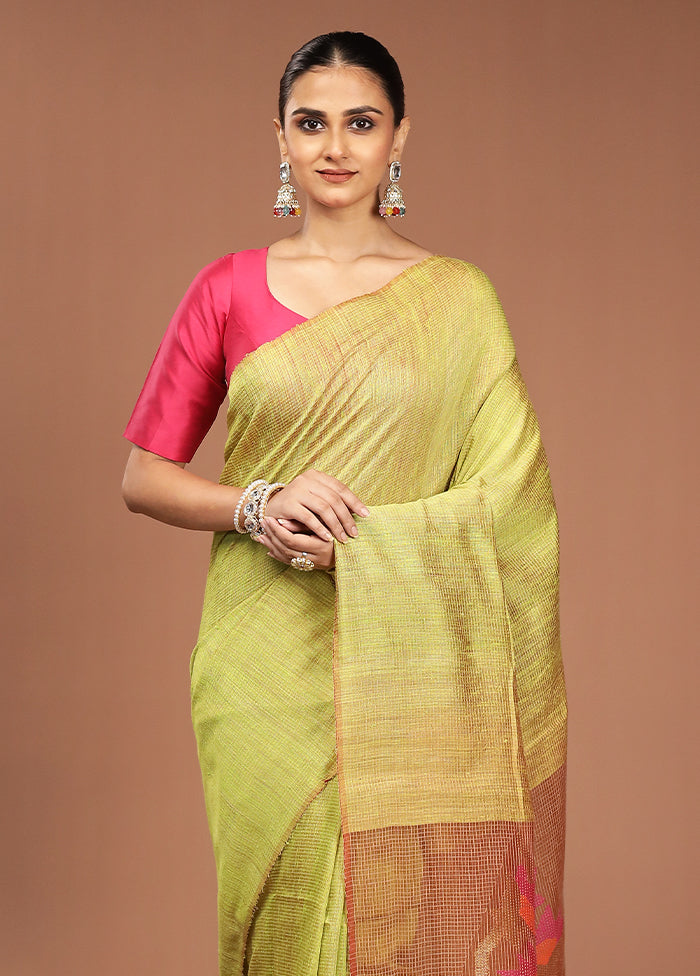 Green Handloom Matka Pure Silk Saree With Blouse Piece