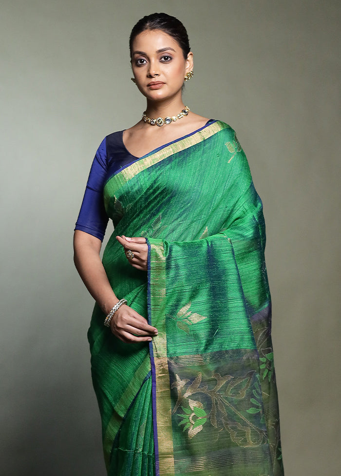 Green Handloom Matka Pure Silk Saree With Blouse Piece