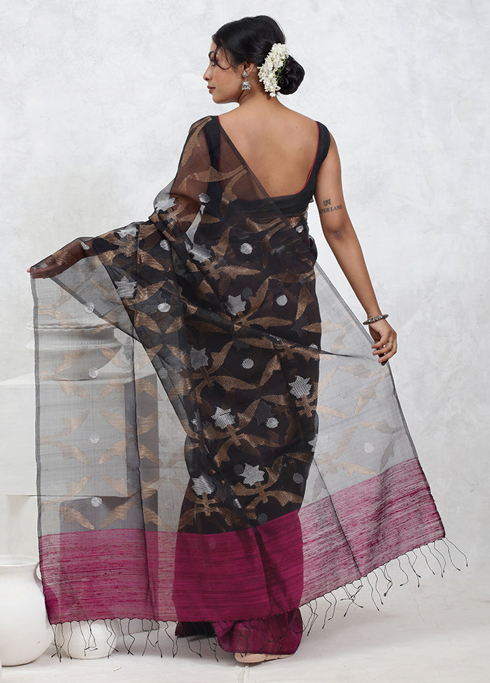 Black Matka Pure Silk Saree With Blouse Piece - Indian Silk House Agencies