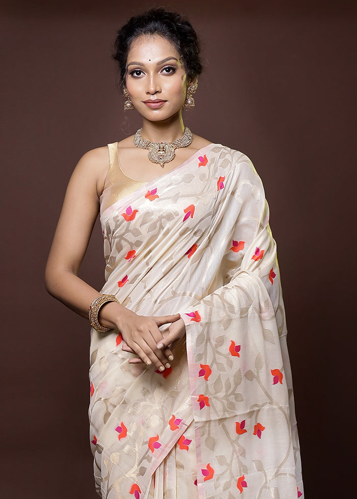 Cream Cotton Saree With Blouse Piece