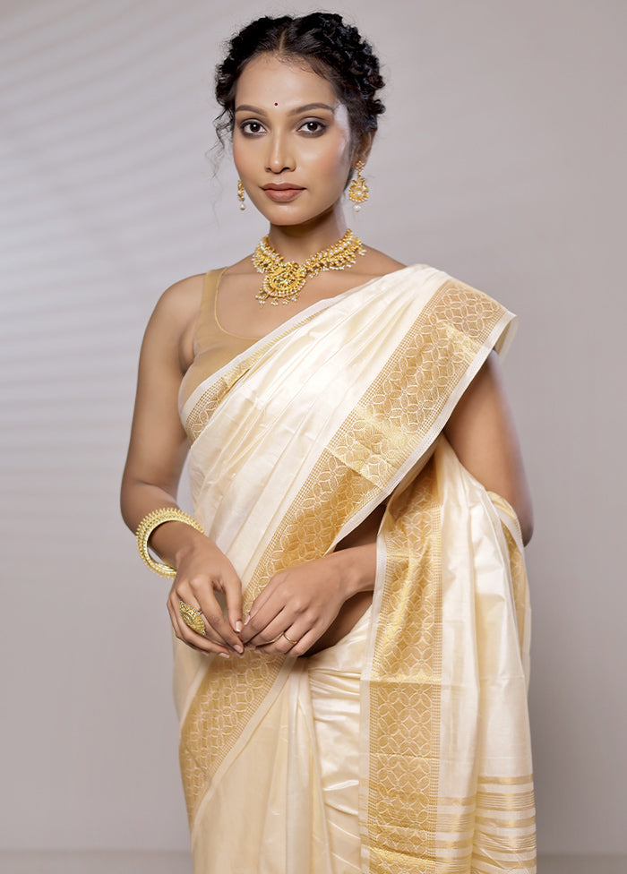 Cream Dupion Silk Saree With Blouse Piece