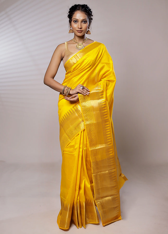 Yellow Dupion Silk Saree With Blouse Piece