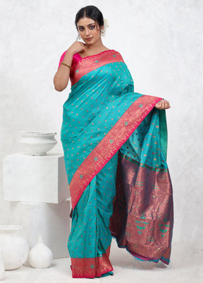 Blue Kanjivaram Silk Saree With Blouse Piece