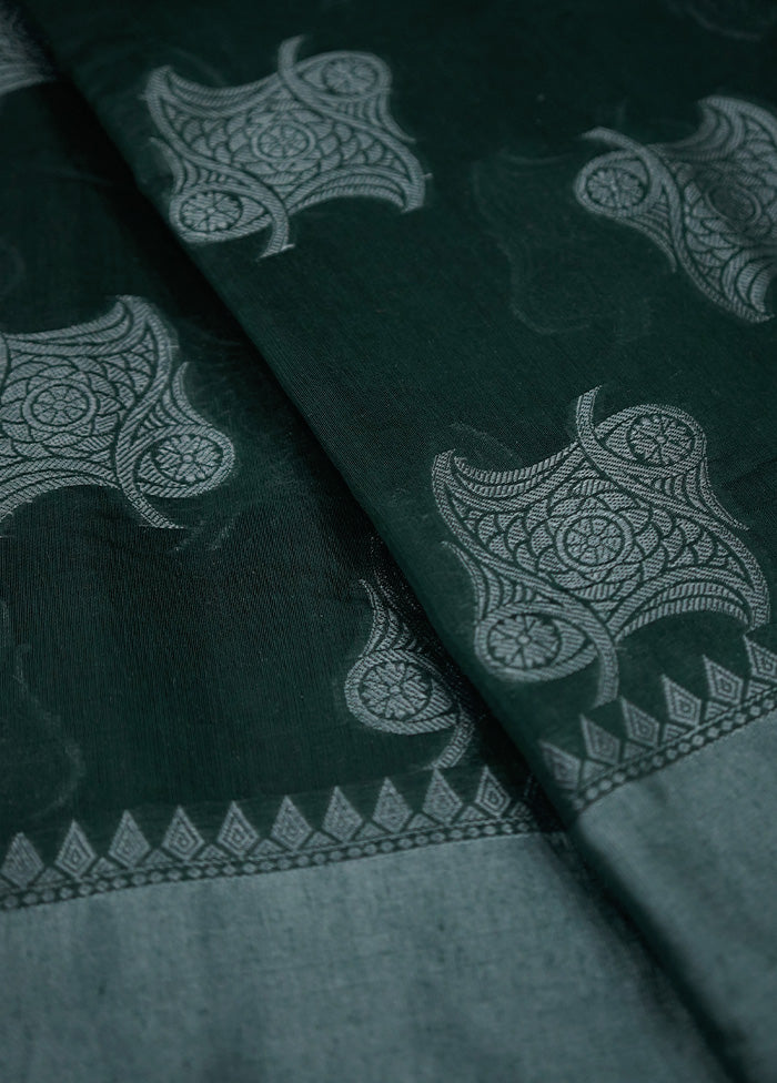 Green Cotton Saree With Blouse Piece - Indian Silk House Agencies