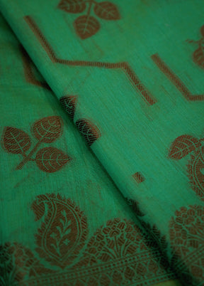 Green Cotton Saree With Blouse Piece - Indian Silk House Agencies