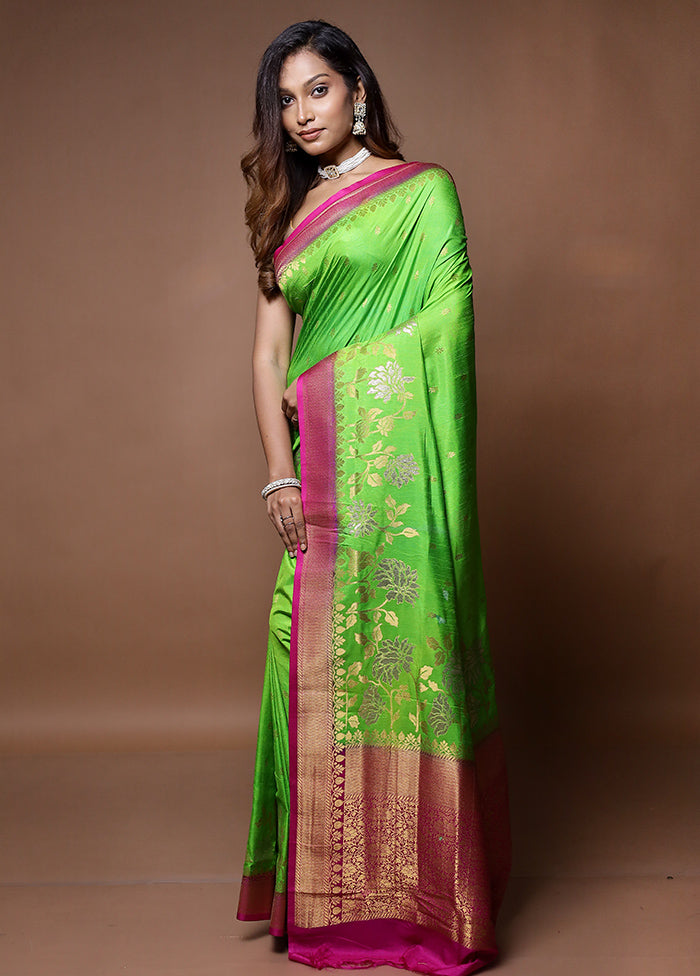 Green Dupion Silk Saree With Blouse Piece