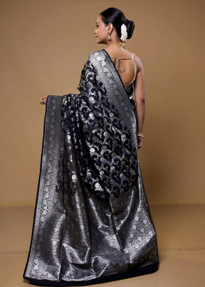 Black Uppada Silk Saree With Blouse Piece