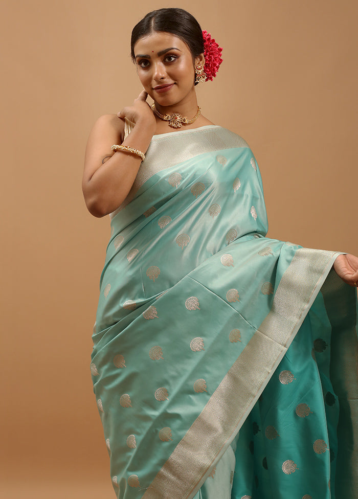 Green Banarasi Silk Saree With Blouse Piece