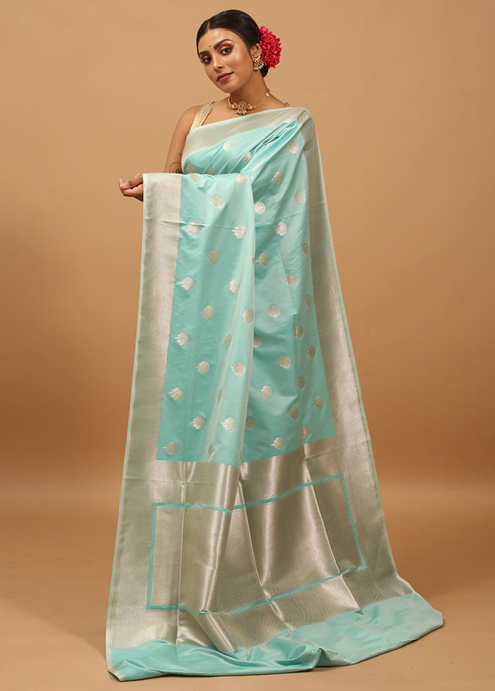 Green Banarasi Silk Saree With Blouse Piece