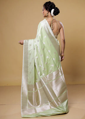 Green Banarasi Silk Saree With Blouse Piece