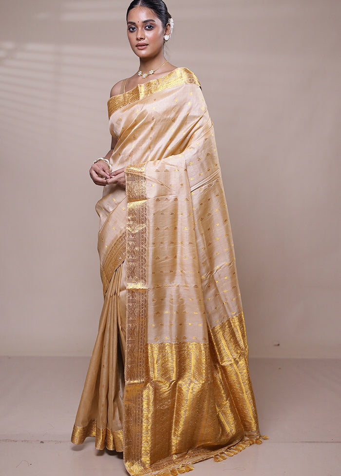 Cream Handloom Assam Pure Silk Saree With Blouse Piece