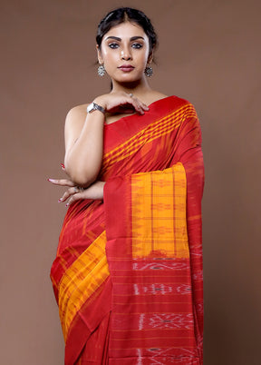 Red Pure Cotton Saree With Blouse Piece