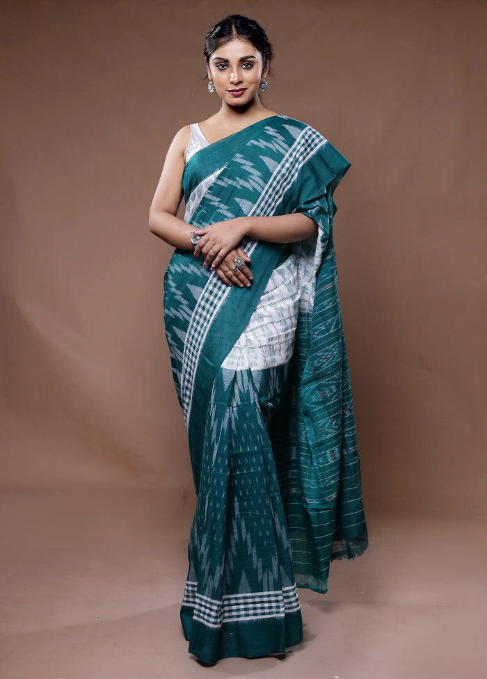 Green Pure Cotton Saree With Blouse Piece - Indian Silk House Agencies