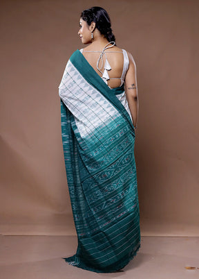 Green Pure Cotton Saree With Blouse Piece - Indian Silk House Agencies