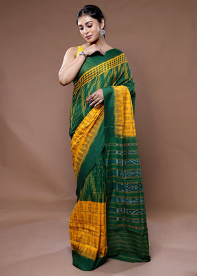 Green Pure Cotton Saree With Blouse Piece - Indian Silk House Agencies