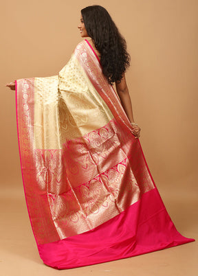 Cream Banarasi Silk Saree With Blouse Piece