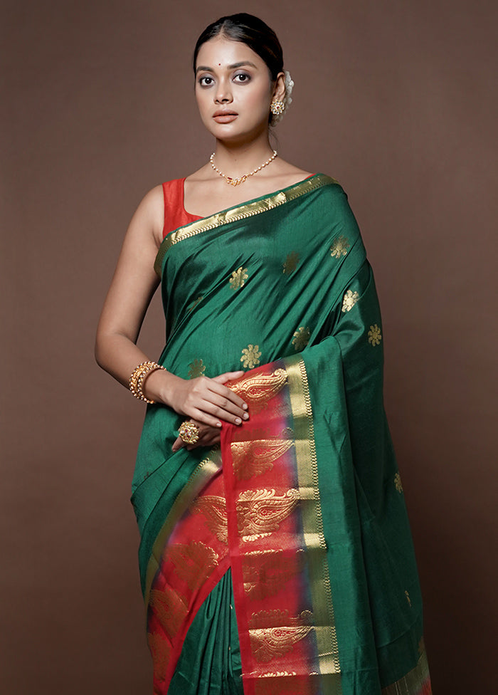 Green Dupion Silk Saree With Blouse Piece