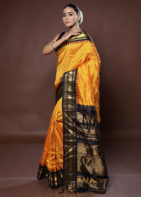 Yellow Gadwal Pure Silk Saree Without Blouse Piece