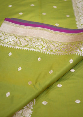 Green Banarasi Silk Saree With Blouse Piece - Indian Silk House Agencies