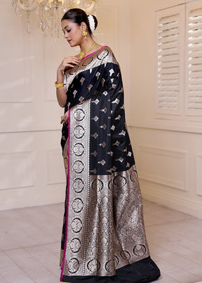 Black Banarasi Silk Saree With Blouse Piece