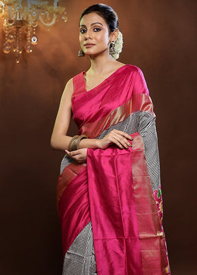 Grey Handloom Ikkat Pure Silk Saree With Blouse Piece - Indian Silk House Agencies