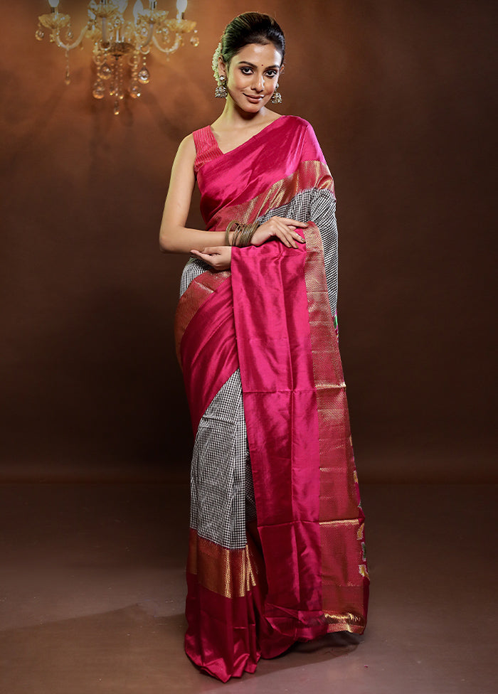 Grey Handloom Ikkat Pure Silk Saree With Blouse Piece