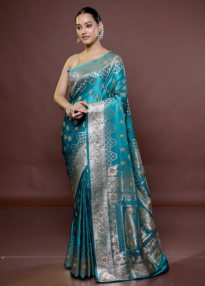 Green Banarasi Silk Saree With Blouse Piece